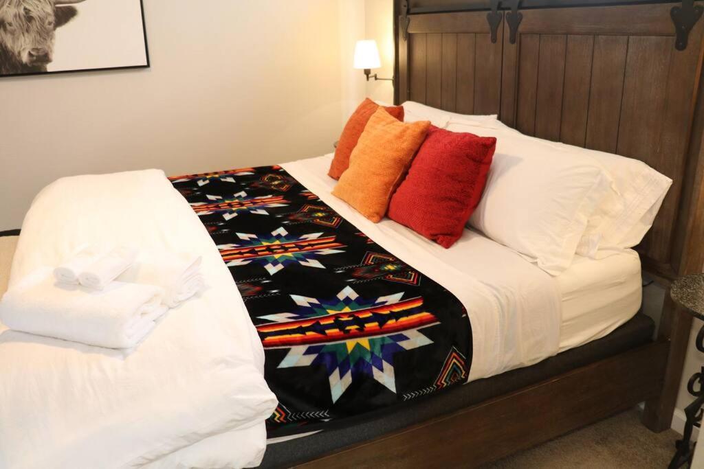 Cowboy Den-Hot Tub-Game Room-Pet Friendly-No Pet Fees! Albuquerque Buitenkant foto