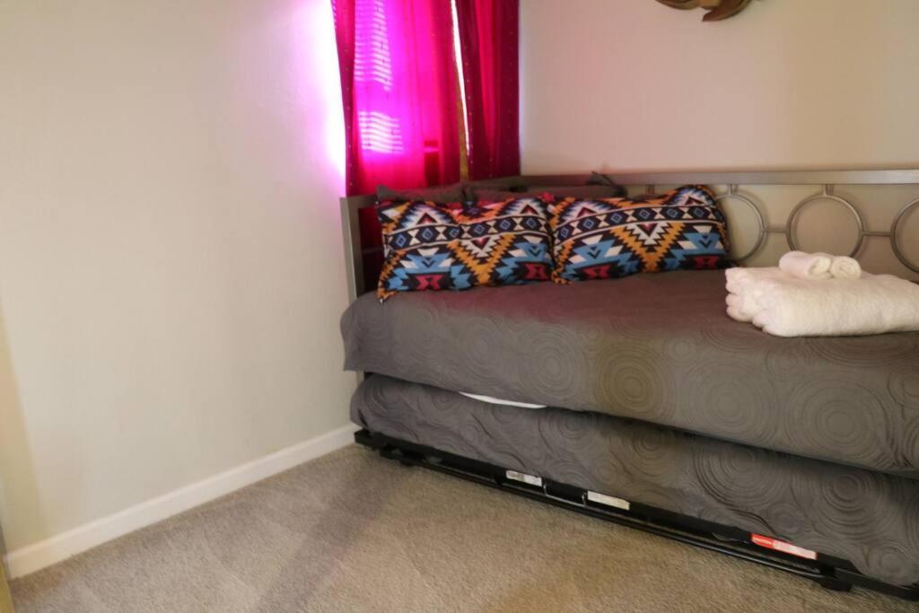 Cowboy Den-Hot Tub-Game Room-Pet Friendly-No Pet Fees! Albuquerque Buitenkant foto