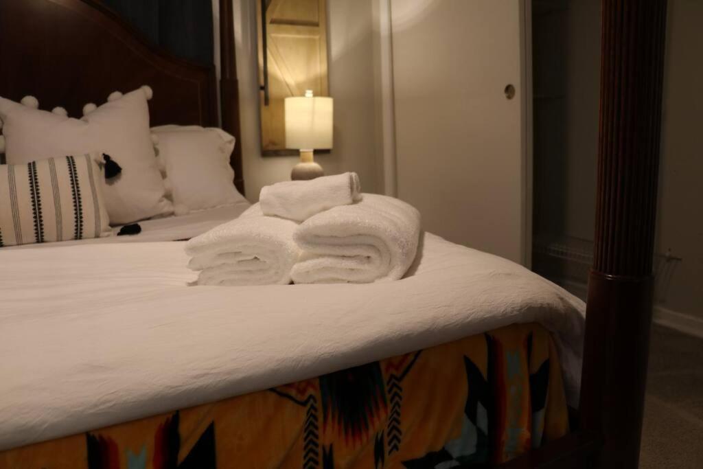 Cowboy Den-Hot Tub-Game Room-Pet Friendly-No Pet Fees! Albuquerque Buitenkant foto