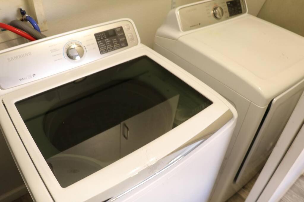 Cowboy Den-Hot Tub-Game Room-Pet Friendly-No Pet Fees! Albuquerque Buitenkant foto