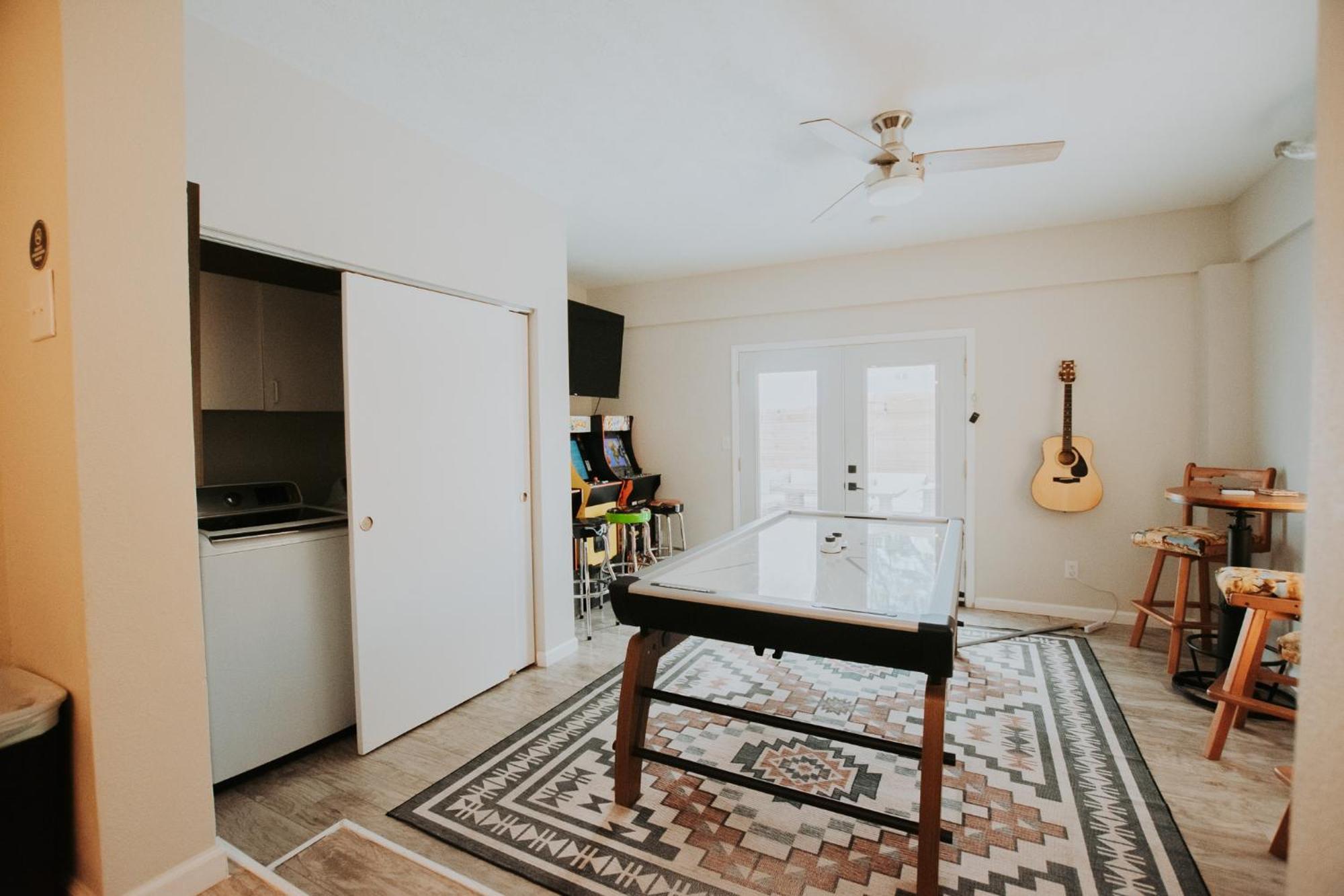 Cowboy Den-Hot Tub-Game Room-Pet Friendly-No Pet Fees! Albuquerque Buitenkant foto